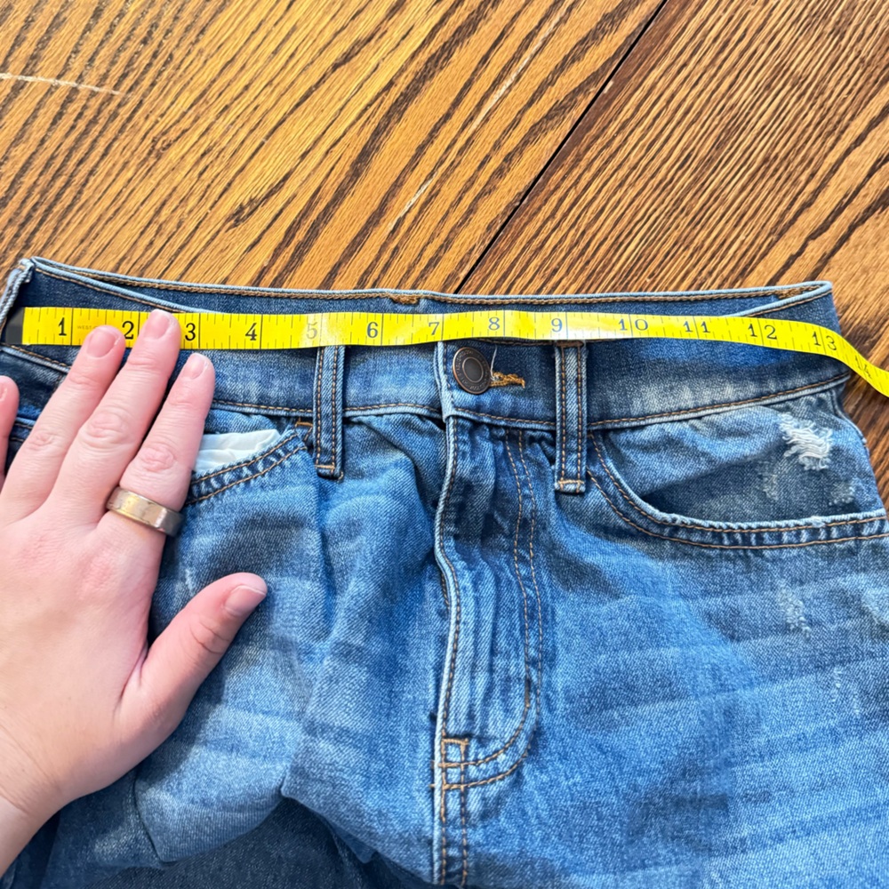 SO High Rise Curvy Mom Jean - Picture 3 of 6